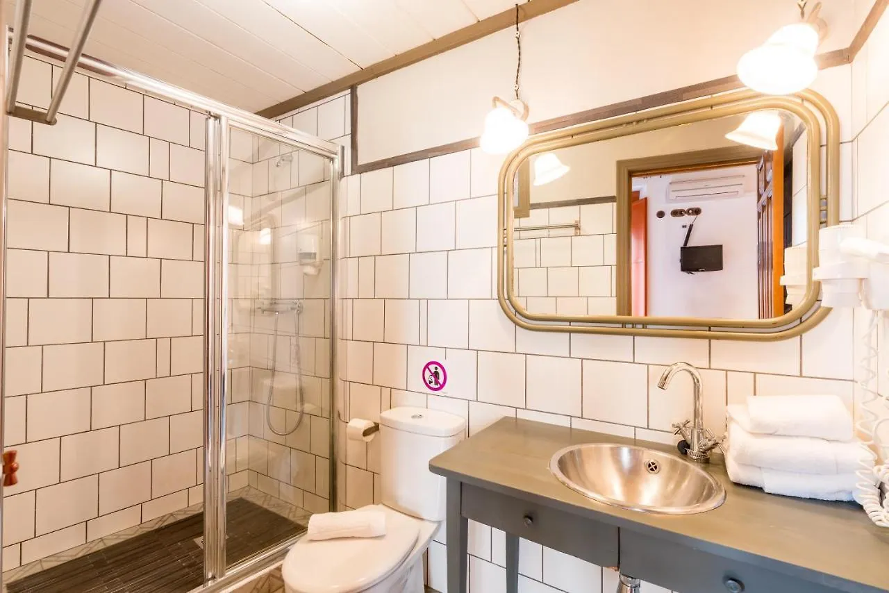 Alameda Suites Apartments Siviglia