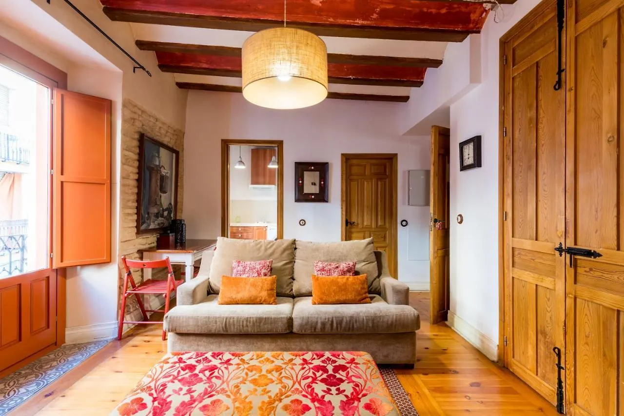 Alameda Suites Apartments Siviglia