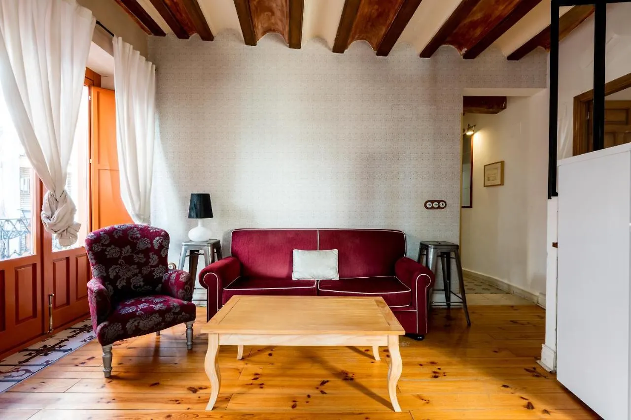Alameda Suites Apartments Siviglia
